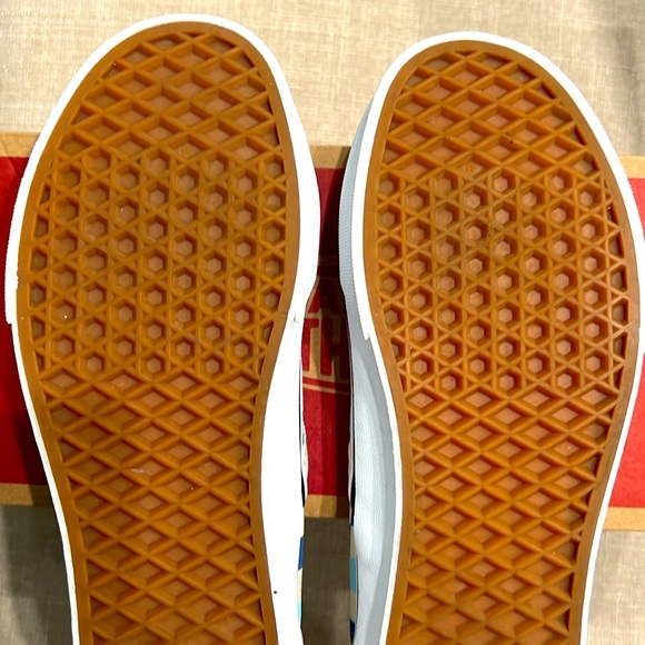 🎁🛹 Vans Slip-On Checkerboard Blue Topaz Sneaker - UNISEX WOMENS 8.0 | MENS 6.5 - Picture 5 of 7